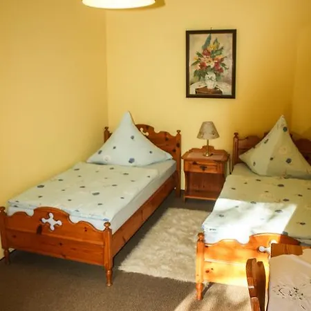 Casa de hóspedes Landgasthof Zur Quelle 2*
